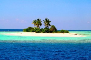 Luna de Miel en Maldivas:
KURAMATHI - VELASSARU - KURUMBA