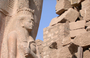 NEFERTARI (10/11 DIAS)